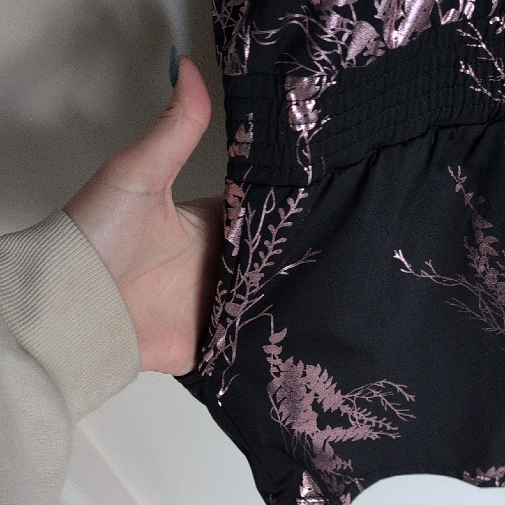Sweaty Betty Black And Pink Foil Romper Activewear Size Small - Picture 7 of 10